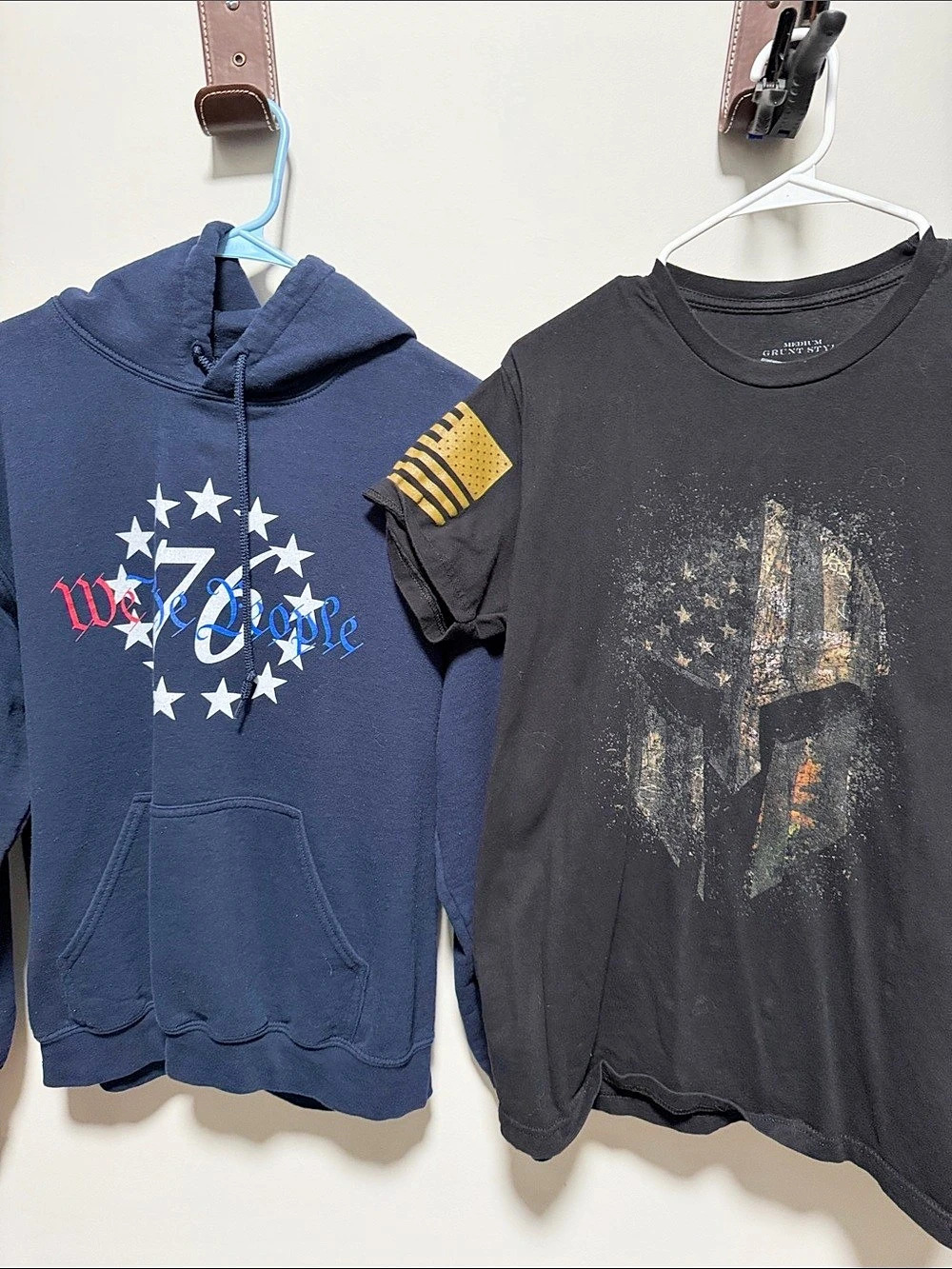 Grunt Style 76 We The People Pullover Hoodie & T-Shirt Medium
